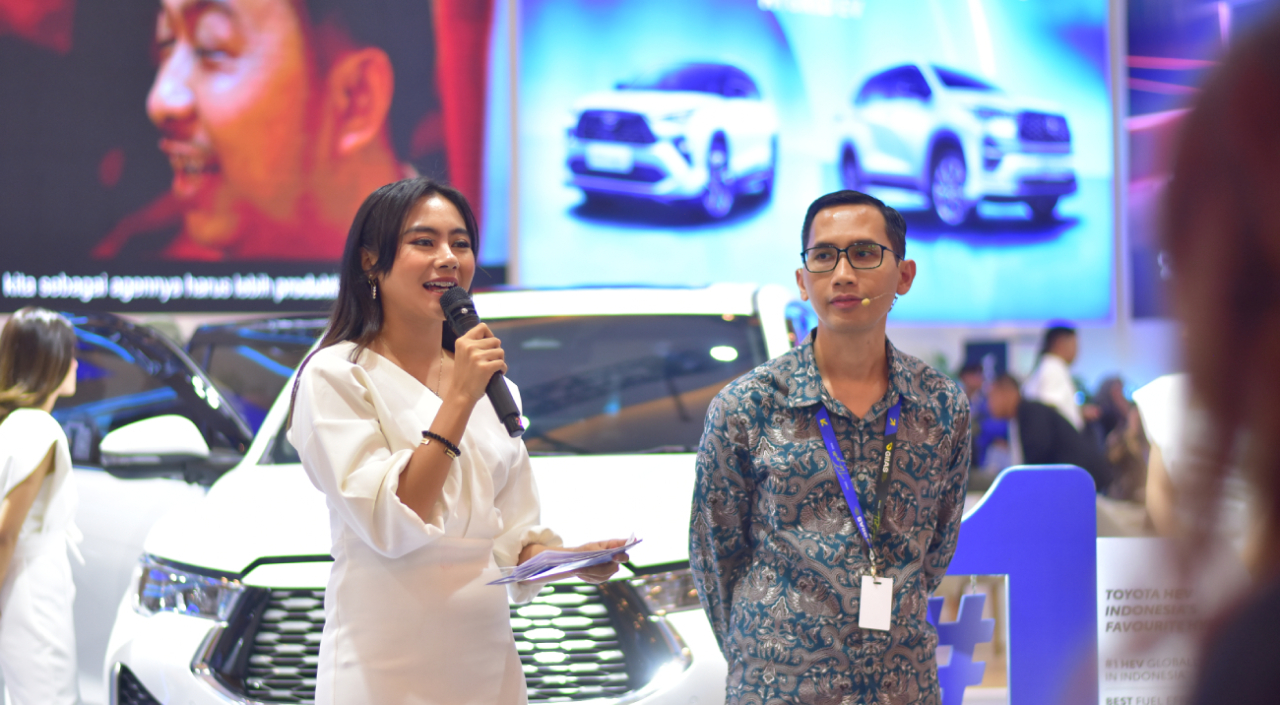 Toyota Hadir di GIIAS Surabaya 2025, Tegaskan Komitmen Mobilitas Berkelanjutan
