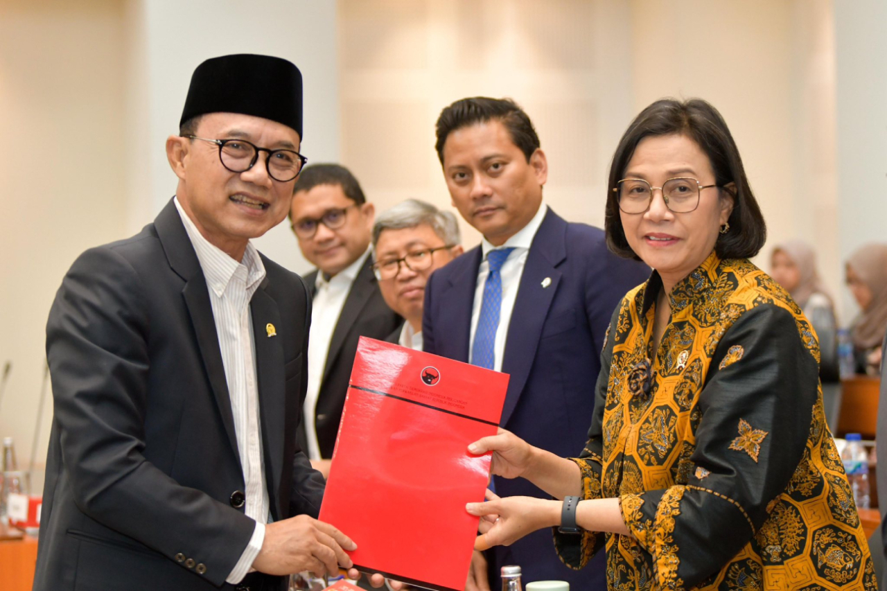 Sri Mulyani Sebut APBN 2024 Tetap Jadi Penopang Ekonomi di Tengah Gejolak Global