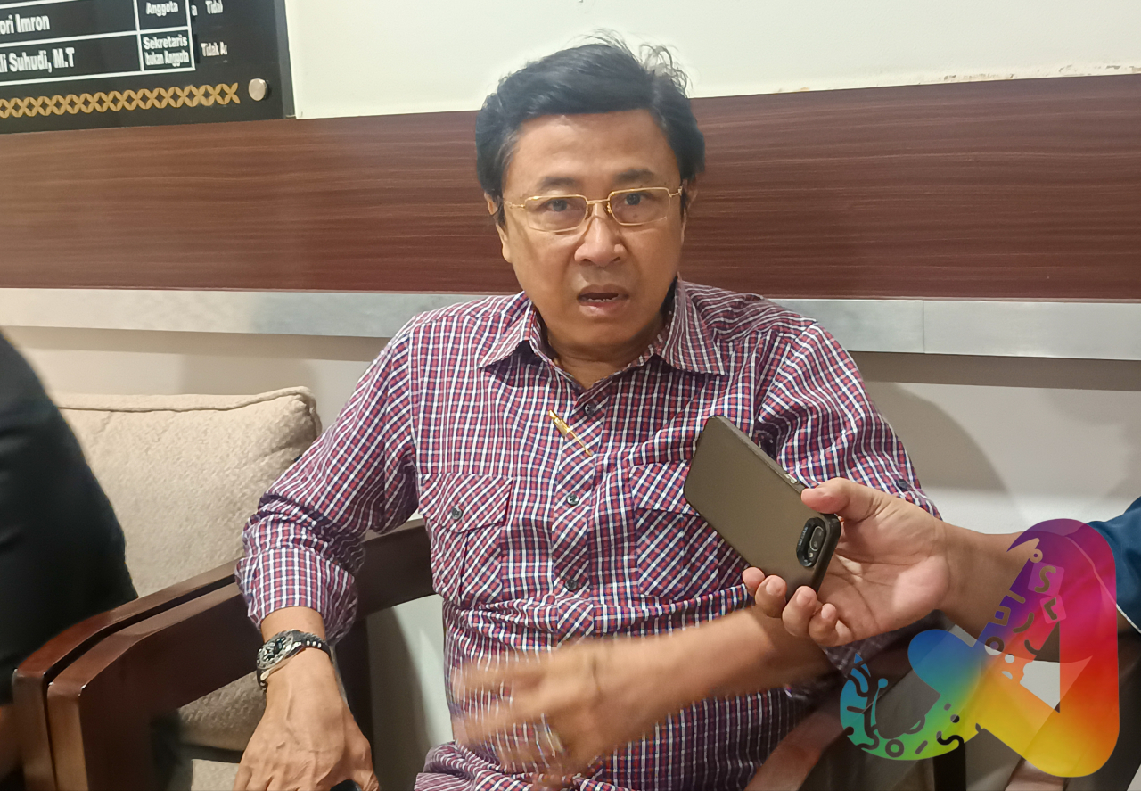 Legislator Senior dari PDI Perjuangan Surabaya Baktiono. (Doc. Rudy)