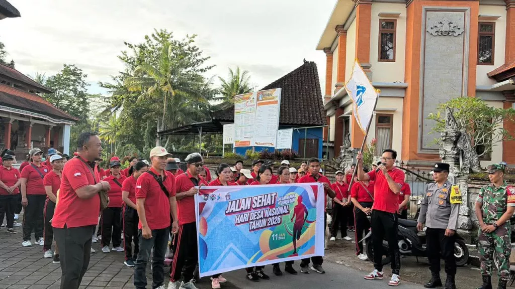 Desa Pejeng Kangin Gelar Jalan Sehat Peringati Hari Desa Nasional 2026