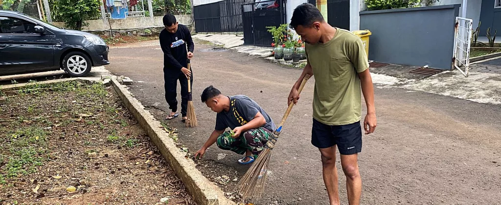 TMMD 2026 Hadirkan Semangat Gotong Royong, Lingkungan Warga Tirtajaya Makin Bersih
