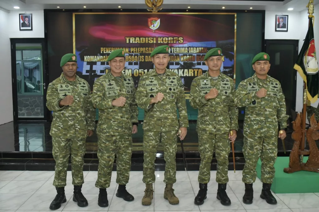 Danrem 051/Wkt Pimpin Sertijab Dua Dandim di Depok