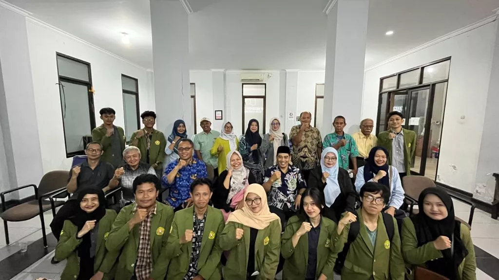KKN UPN Veteran Jatim Dimulai, Mahasiswa Hadirkan Inovasi Maggot untuk Kurangi Sampah Organik
