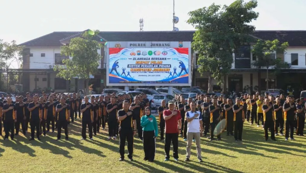 Perkuat Sinergi Penegak Hukum, Forkopimda Jombang Gelar Olahraga Bersama di Mapolres