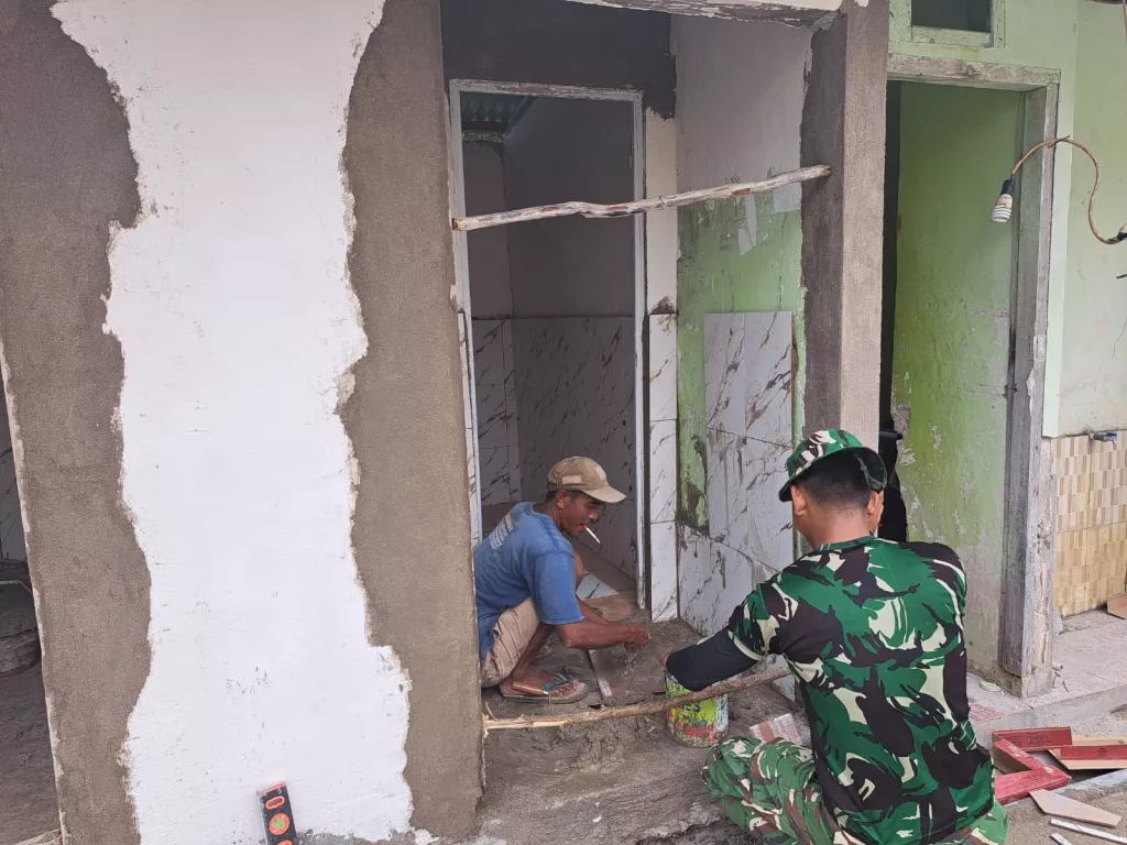 Semangat Gotong Royong Warnai Pembangunan MCK Masjid Quba Desa Umbele