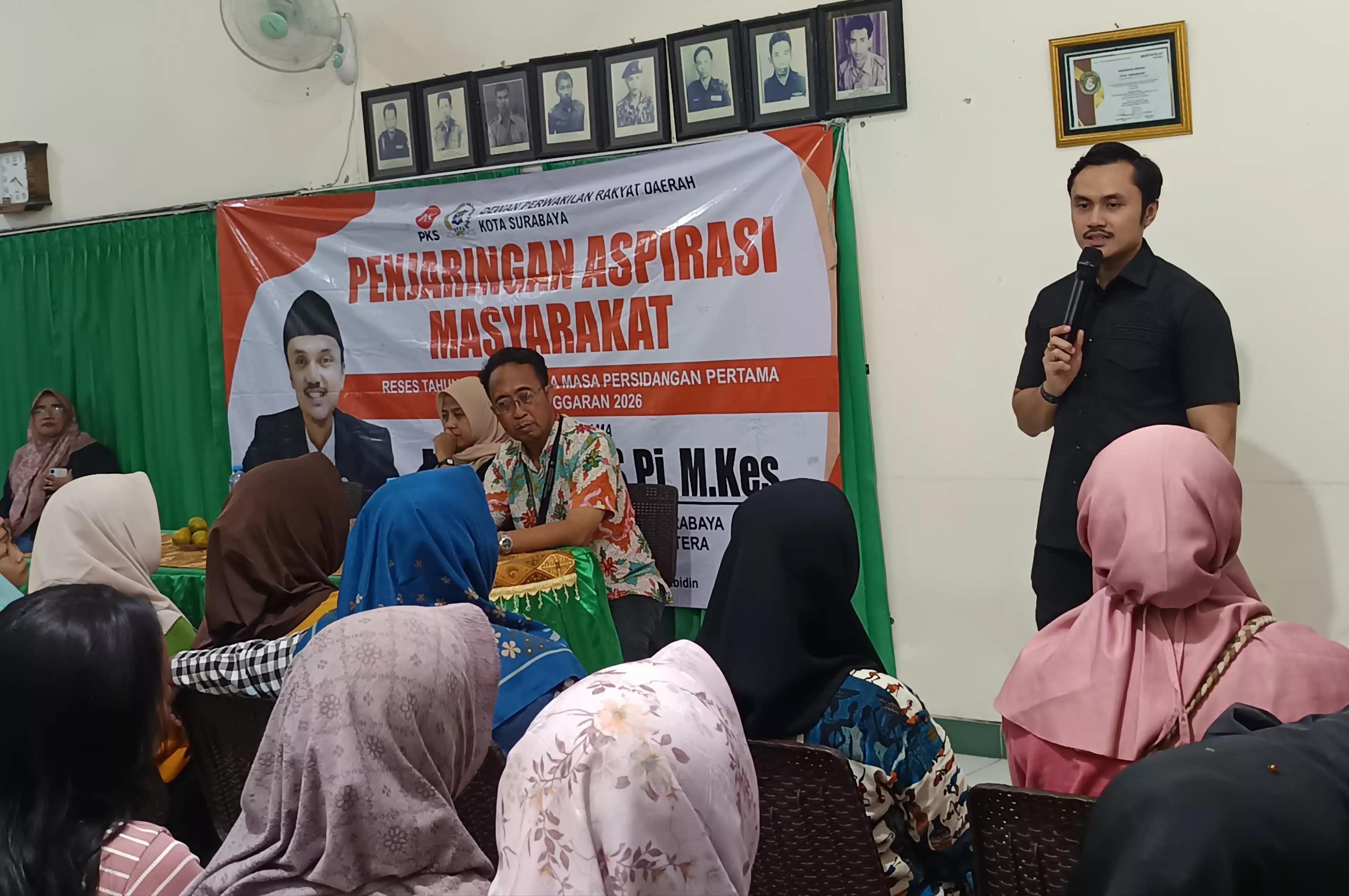 Dari Gerobak Sampah Hingga PJU Warnai Reses Faris Abidin di Tambaksari