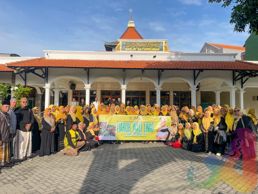 Ziaroh Wali 5 Jadi Ikhtiar Batin Warga Gununganyar Lor Sambut Ramadhan