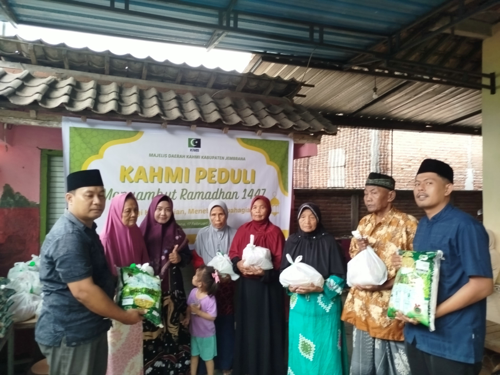 KAHMI Peduli Sambut Ramadhan 1447 H, Berbagi Paket Sembako untuk Lansia dan Anak Yatim
