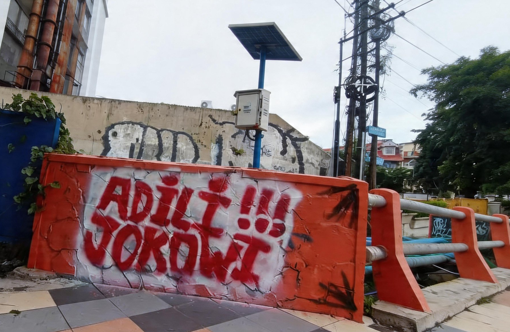 Patroli Gabungan Satpol PP Surabaya Berhasil Jaring 20 Pelaku Vandalisme