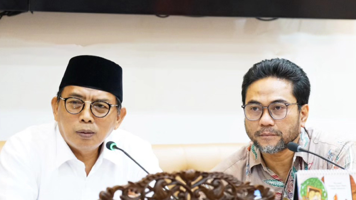 Ketua DPRD Jawa Timur Teken Petisi Dukungan UU Transportasi Online