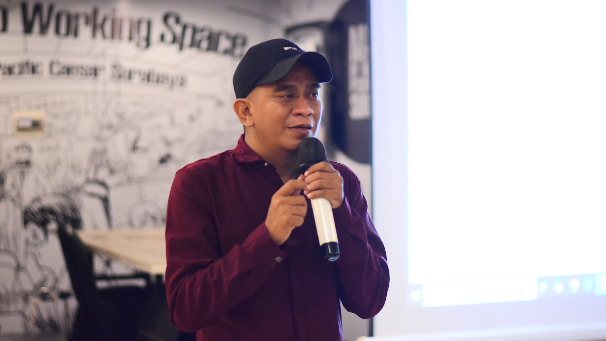AWS dan RLD Bahas Search Engine Optimization di Dafam Pacific Caesar Surabaya
