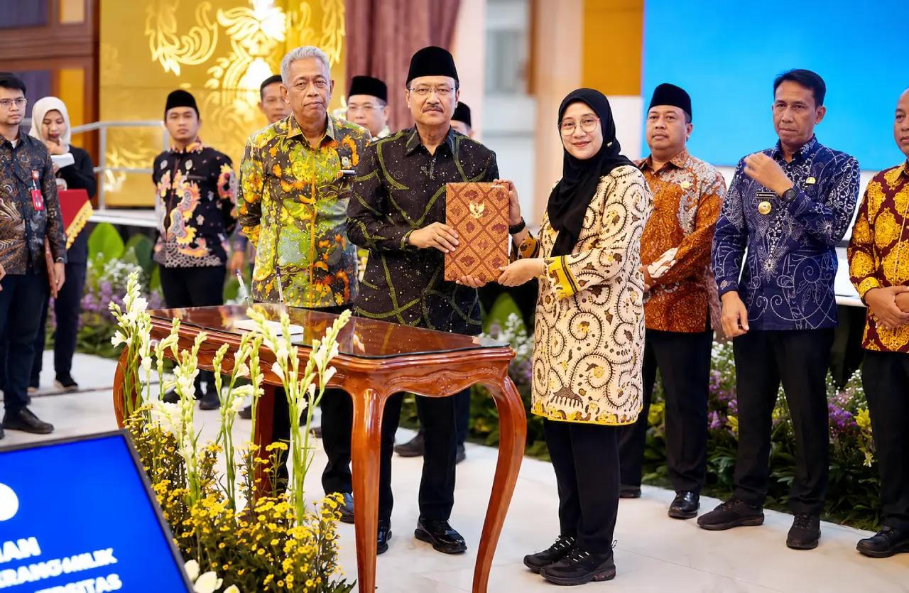 Sekolah Rakyat Banyuwangi Capai 75%, Ipuk Lapor ke Mensos
