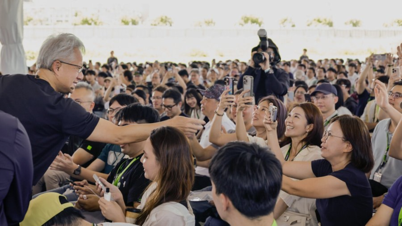Nvidia Luncurkan RTX Spark, Tantang AMD, Intel, dan Apple, Pastikan Pasokan Chip AI Aman