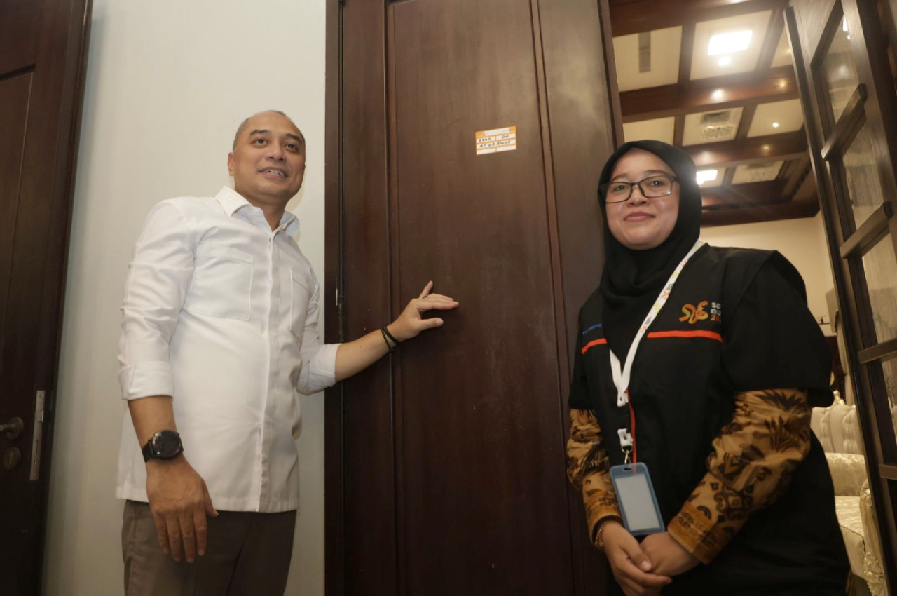 Eri Cahyadi Jadi Responden Sensus Ekonomi 2026, Ajak Warga Surabaya Dukung Pendataan BPS