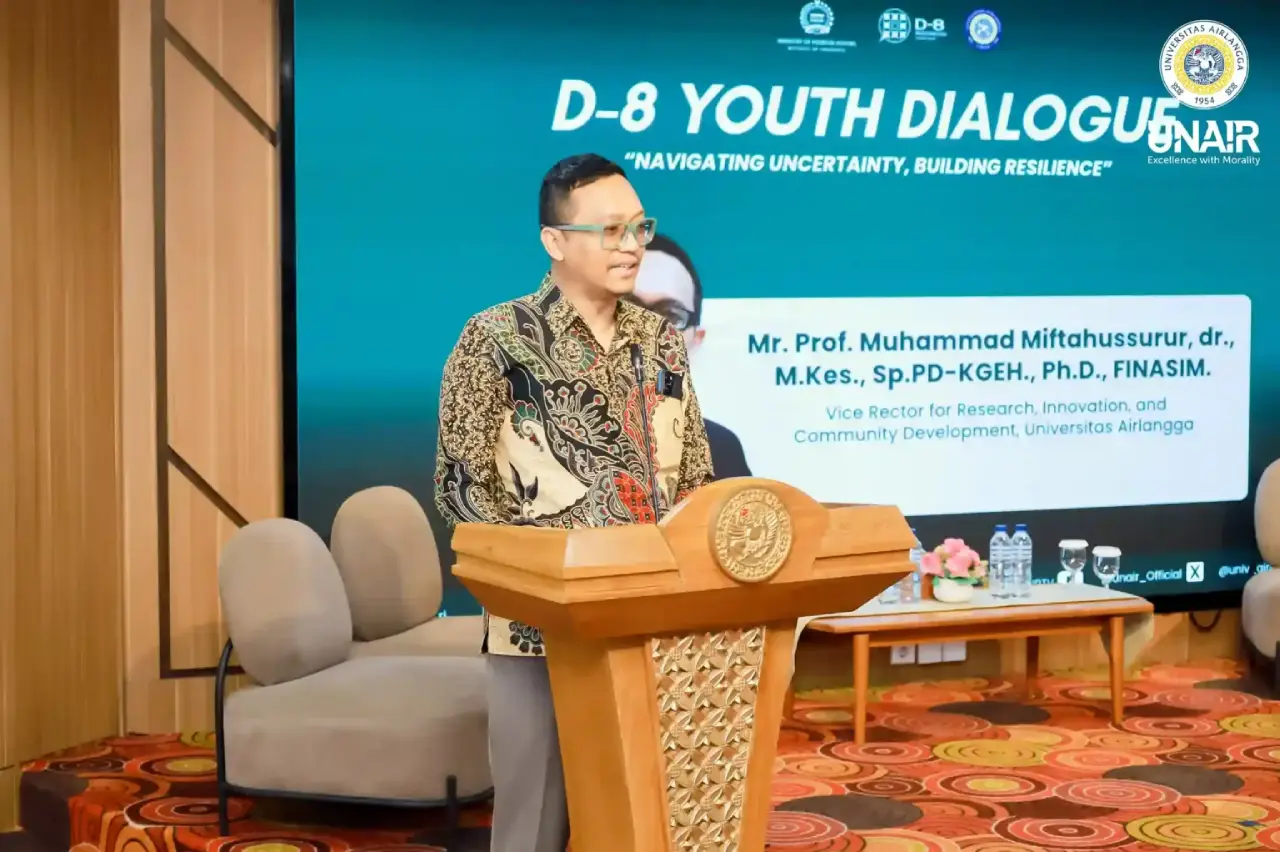 Forum D-8 Youth Dialogue di UNAIR Bahas Geopolitik, Ketahanan Pangan dan Energi