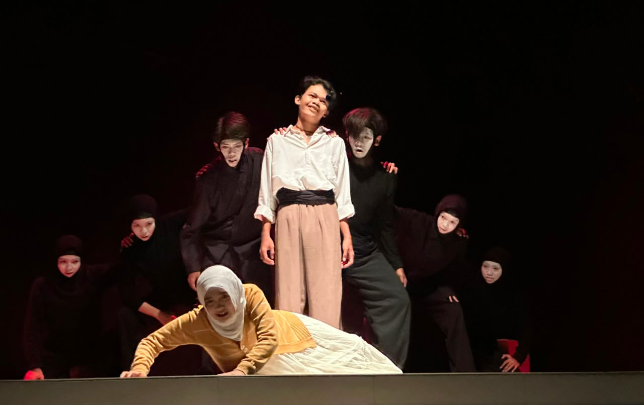 Hanya Punya 9 Jam, Sabda Theatre UINSA Rayakan 30 Tahun Perjalanan dengan Panggung Penuh Harapan