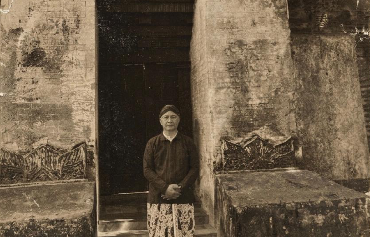 Misteri Kekuasaan dalam Budaya Jawa, Dari Semedi hingga Wahyu Kepemimpinan