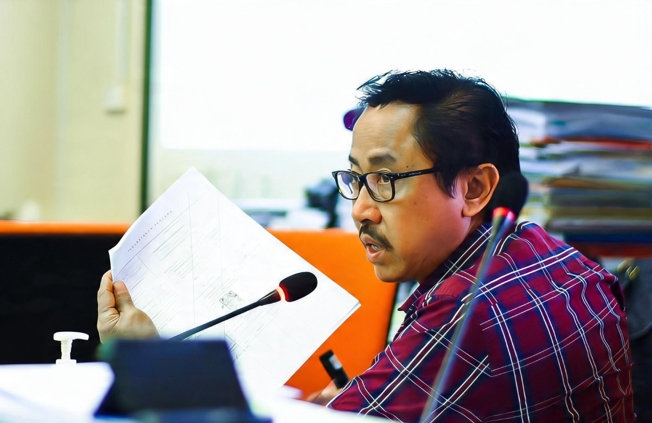 DPRD Surabaya Minta Sistem Desil Bansos Dievaluasi, Baktiono Usulkan Acuan UMK