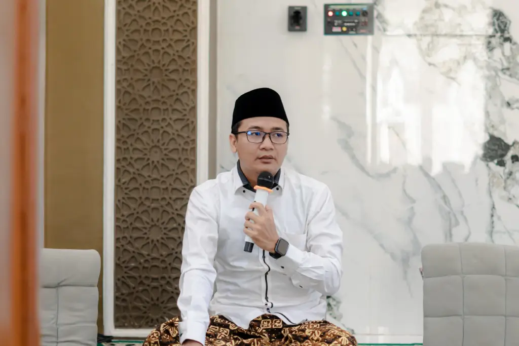 Rektor IAI Khozinatul Ulum: Jalan Tengah Jadi Kunci Menjaga Persatuan NU di Era Baru