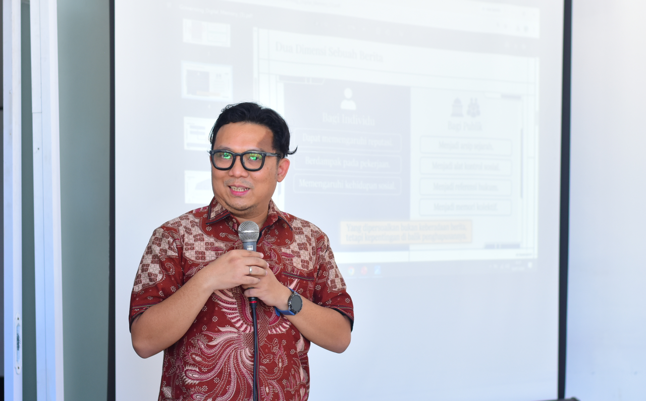 Ketua Tim Tata Kelola Persandian dan Keamanan Informasi Diskominfo Jatim, Aulia Bahar Purnama. FOTO/fuday