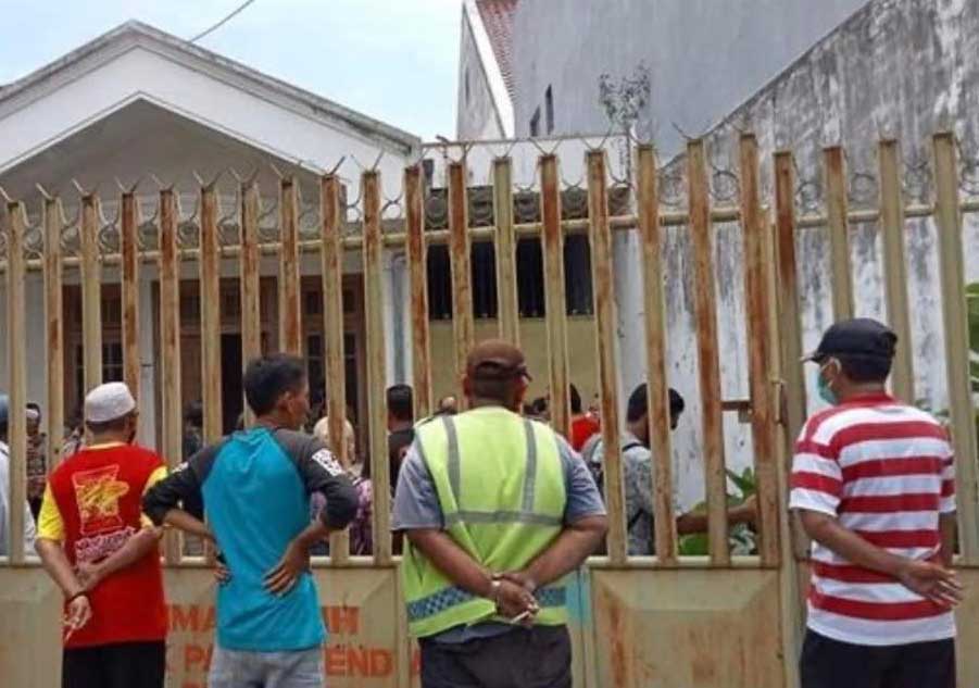 Mayat Membusuk dalam Rumah Kosong di Pamekasan Diduga Maling