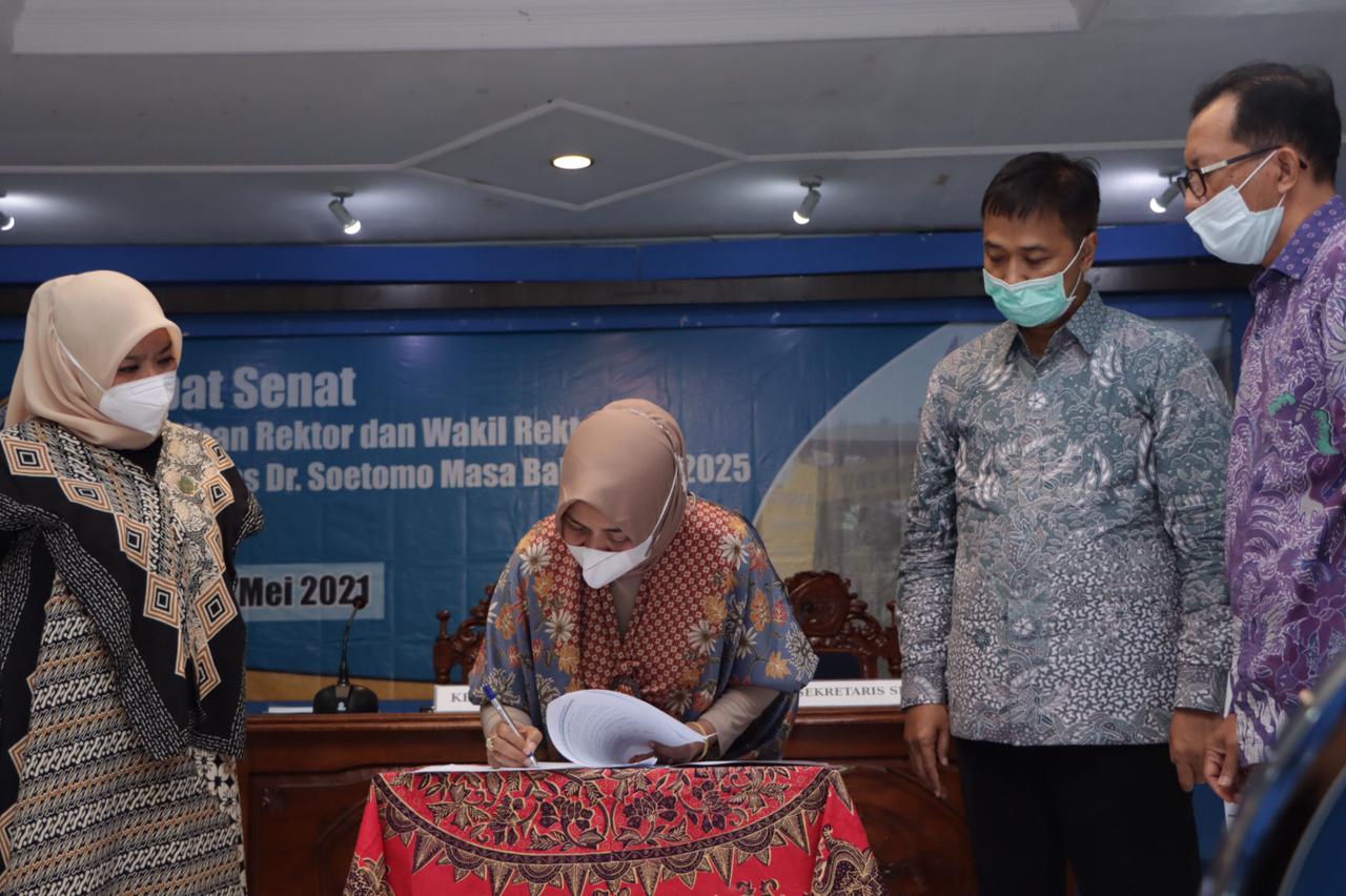 Siti Marwiyah Menang Telak Dalam Kompetisi Pencalonan Rektor Unitomo