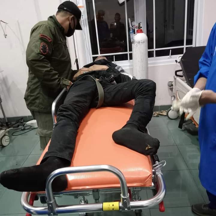 Laka Motor Hantam Mobil Parkir di Banjaran Bandung, Korban Patah Tulang