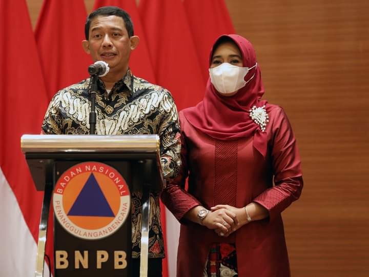 Sertijab BNPB, Mayjen TNI Suharyanto Terima Tongkat Komando