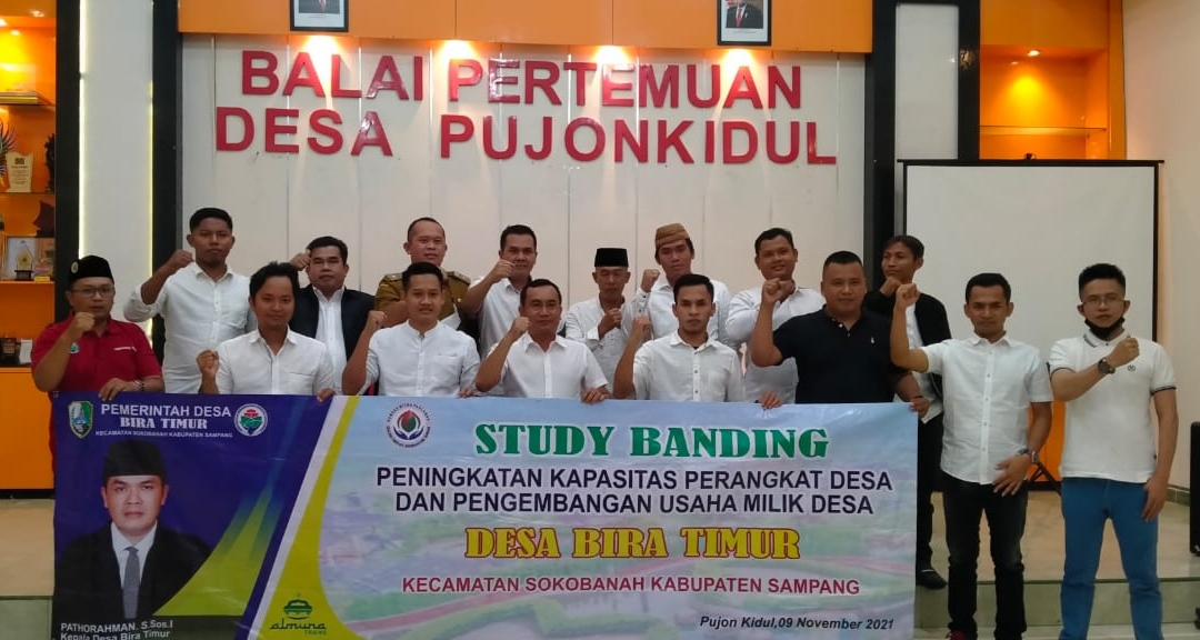Kades Bira Timur dan Bumdes Mitra pahlawan Study Tour ke Pujonkidul Malang