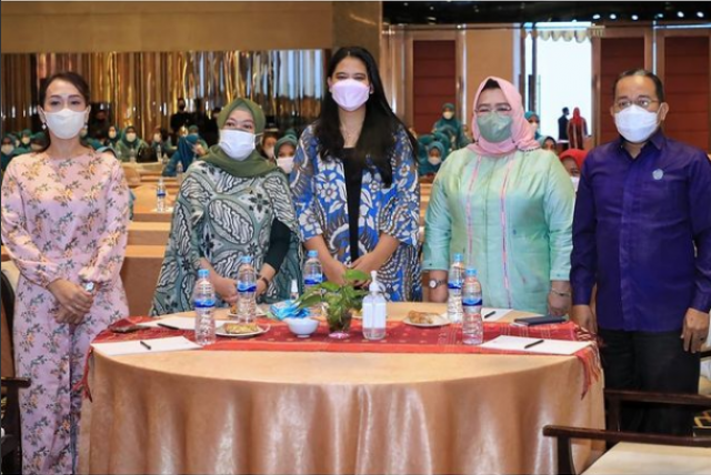 Kahiyang Buka Pelatihan Peningkatan Kapasitas Kader PKK Kota Medan