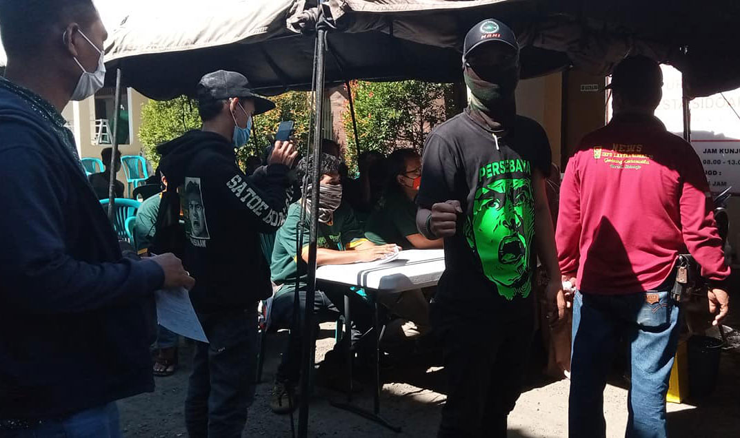Kapolresta Sidoarjo Tinjau Langsung Vaksinasi Suporter Bonek 