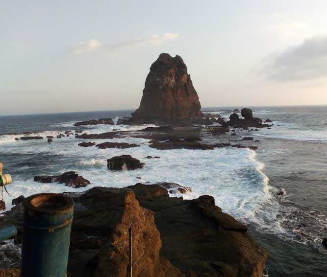 Watu Ulo, Mitos yang Tak Pernah Terkikis Zaman